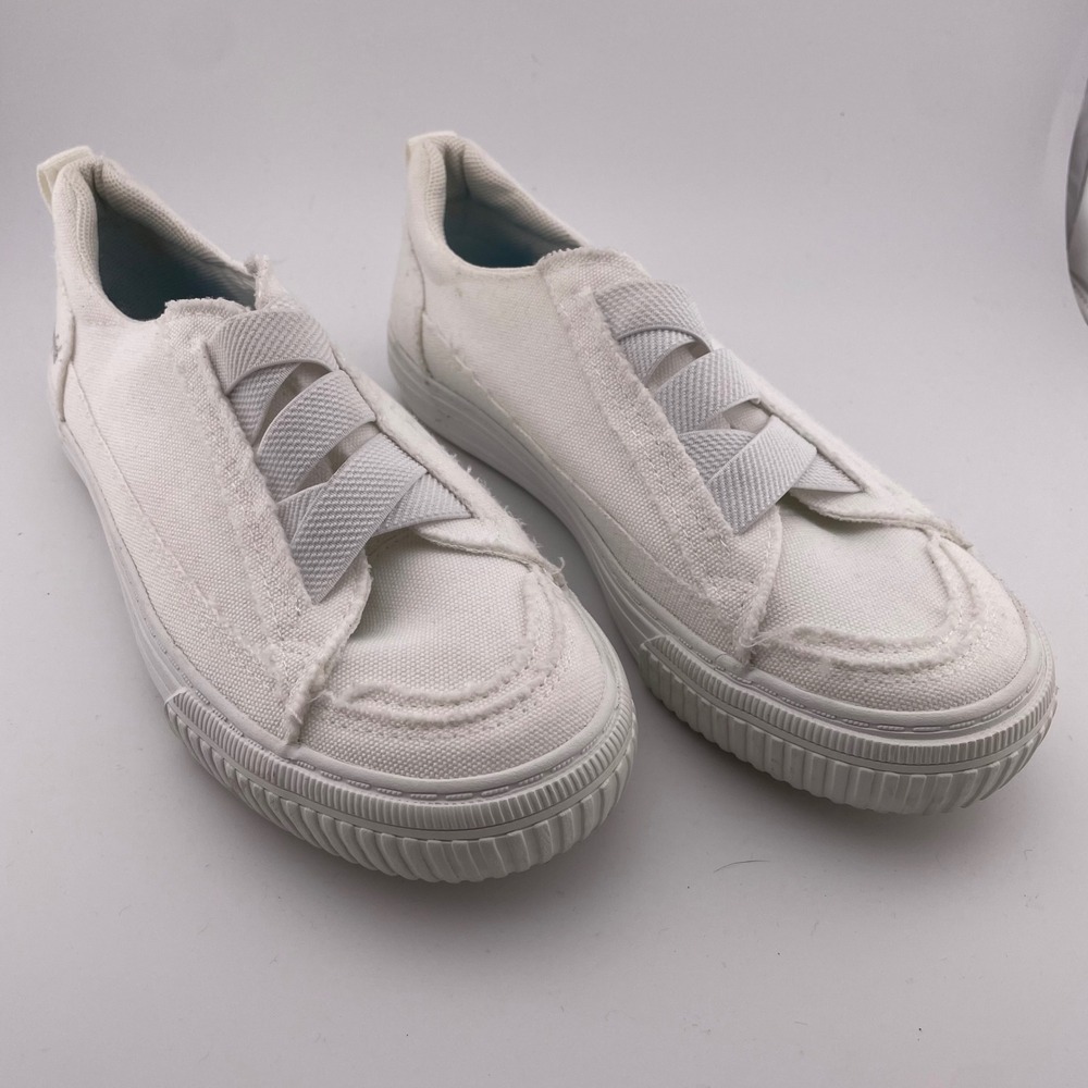 Blowfish Malibu Slip On Sneakers White Canvas Casual Shoes Women's Size 8